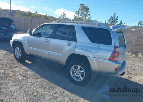 2005 Toyota 4Runner Sr5 Sport V8 z USA, uszkodzony, nr VIN JTEBT14R550054265